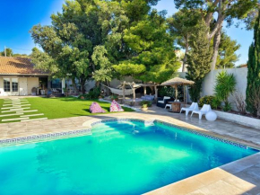 Villa Prestige, Piscine, Jacuzzi & Vue - Climatisation